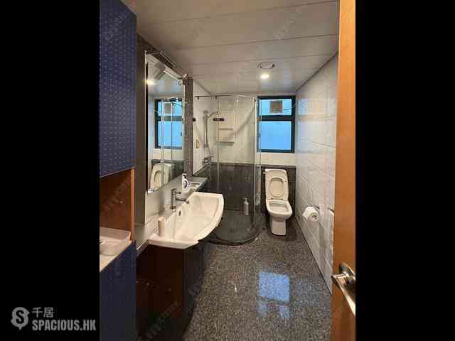 Mid Levels West - 80 Robinson Road 21