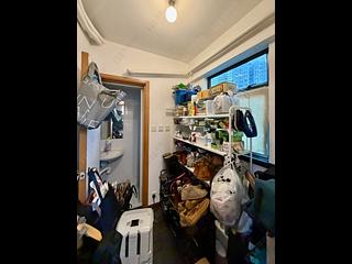 Mid Levels West - 80 Robinson Road 14
