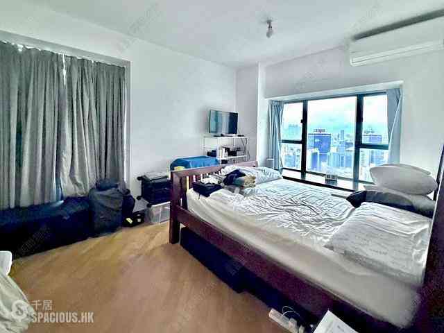 Mid Levels West - 80 Robinson Road 15