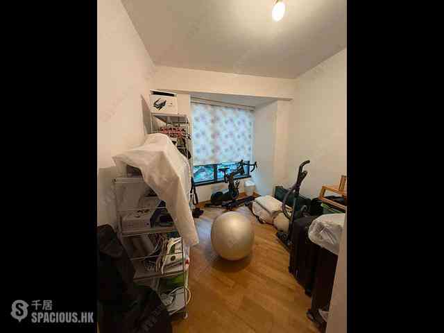 Mid Levels West - 80 Robinson Road 19