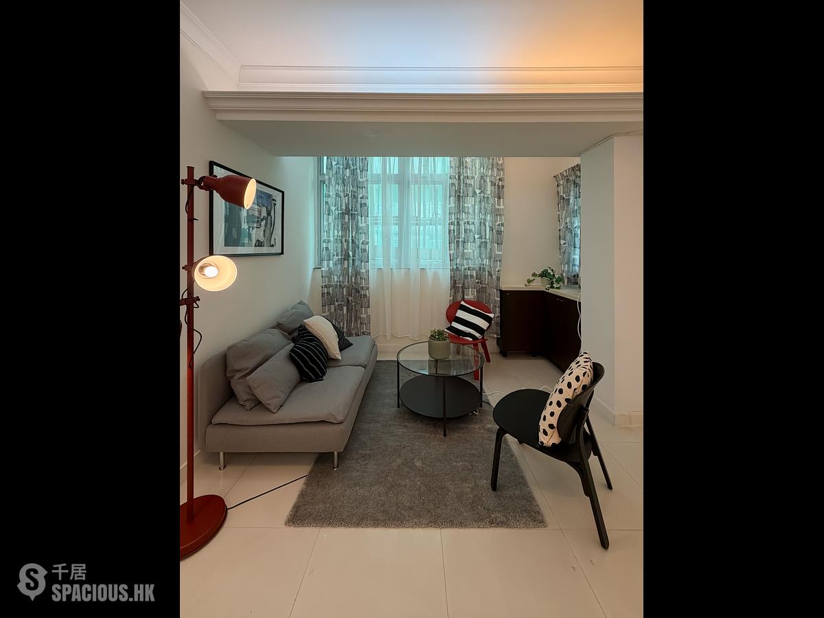Sai Ying Pun - Tak Tung House 01