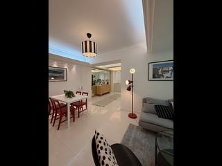 Sai Ying Pun - Tak Tung House 03