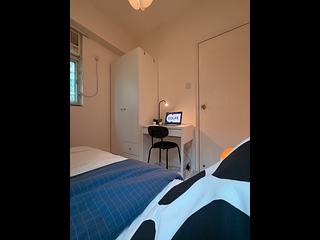 Sai Ying Pun - Tak Tung House 17