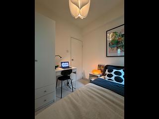 Sai Ying Pun - Tak Tung House 18