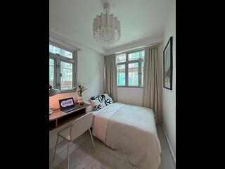 Sai Ying Pun - Tak Tung House 23
