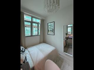 Sai Ying Pun - Tak Tung House 25