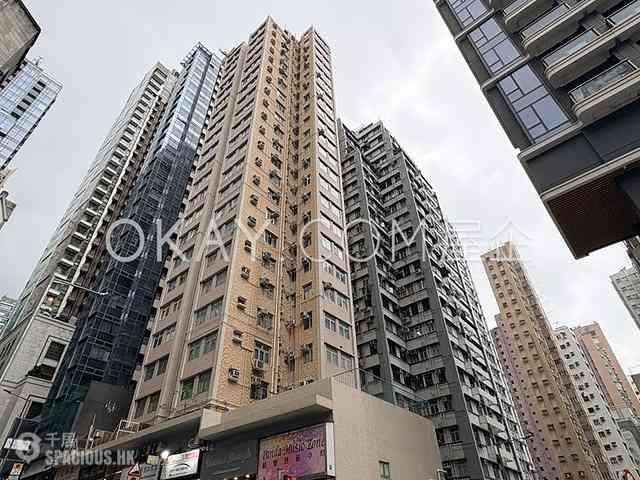 Sai Ying Pun - Wing Cheung Building 08