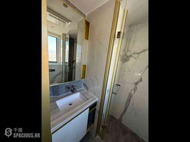 Sai Ying Pun - 15 Western Street 08