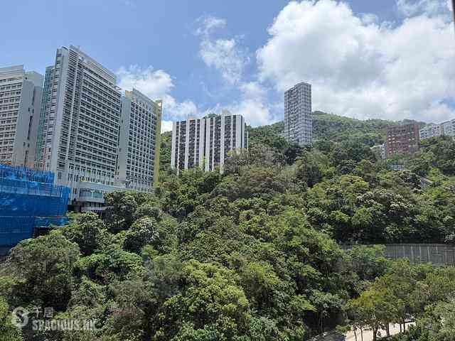 Kennedy Town - Po Tak Mansion 01