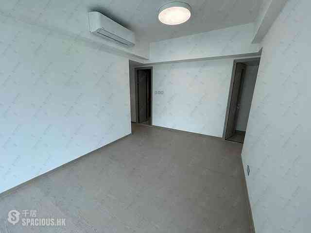 Wong Chuk Hang - The Southside Phase 3B Blue Coast Tower 2A 08