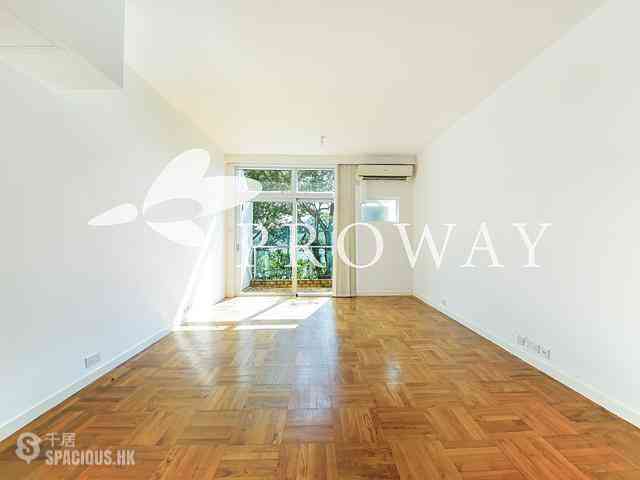 Chung Hom Kok - 30, Cape Road 03