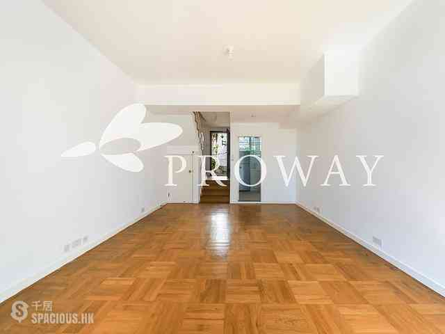 Chung Hom Kok - 30, Cape Road 04