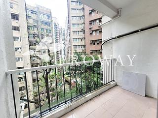 Mid Levels Central - Mountain View Court 03