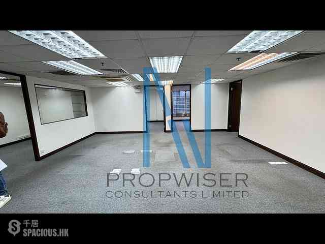 Central - V. Heun Building 01