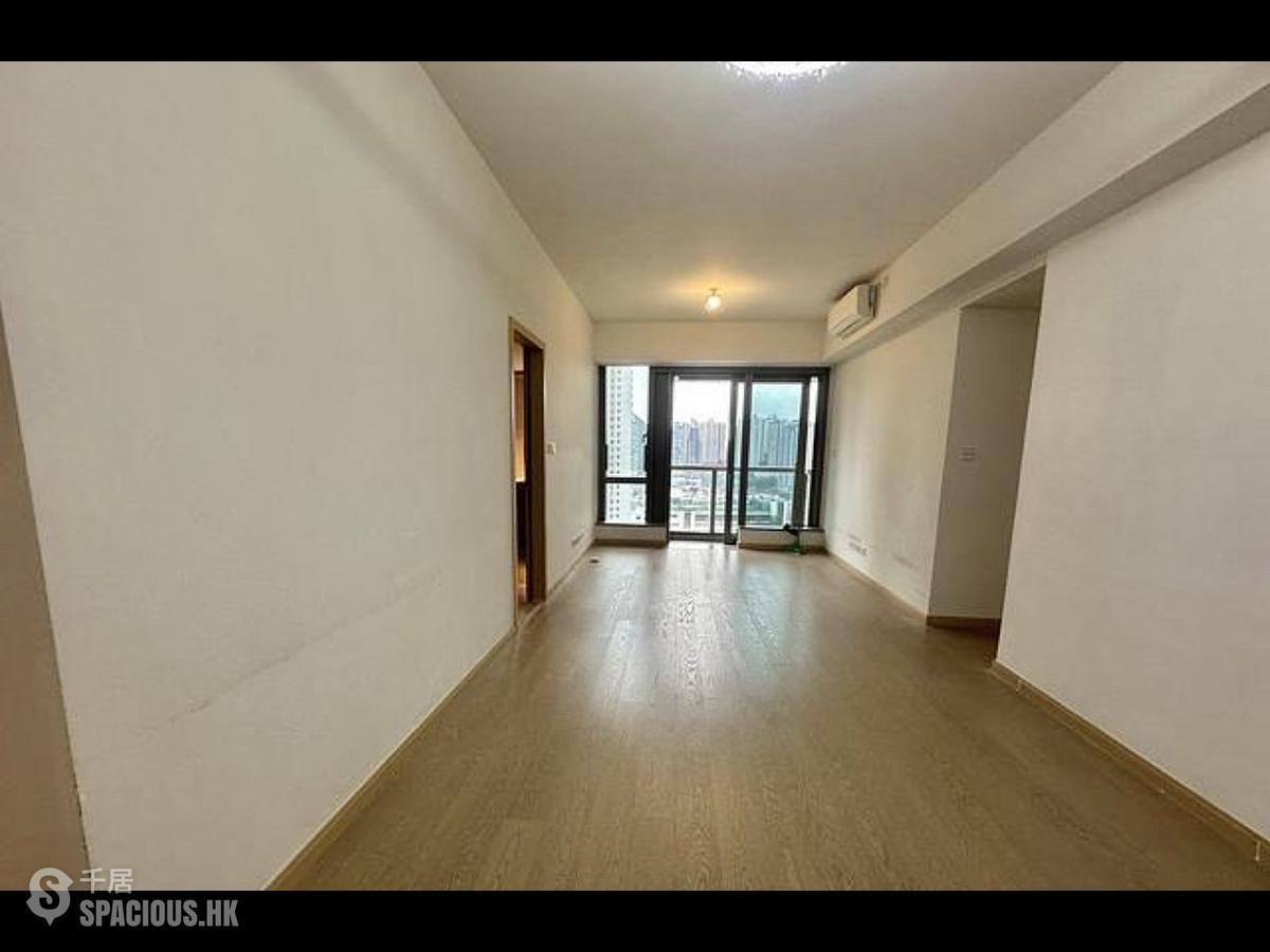 Wong Chuk Hang - The Southside Phase 1 Southland Tower 2A 01