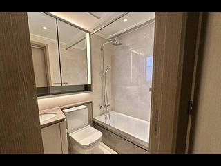 Wong Chuk Hang - The Southside Phase 1 Southland Tower 2A 07