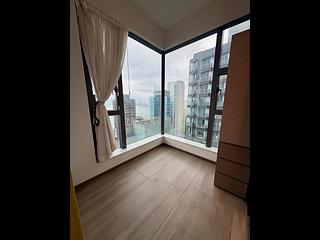 Sai Ying Pun - Two・Artlane 04