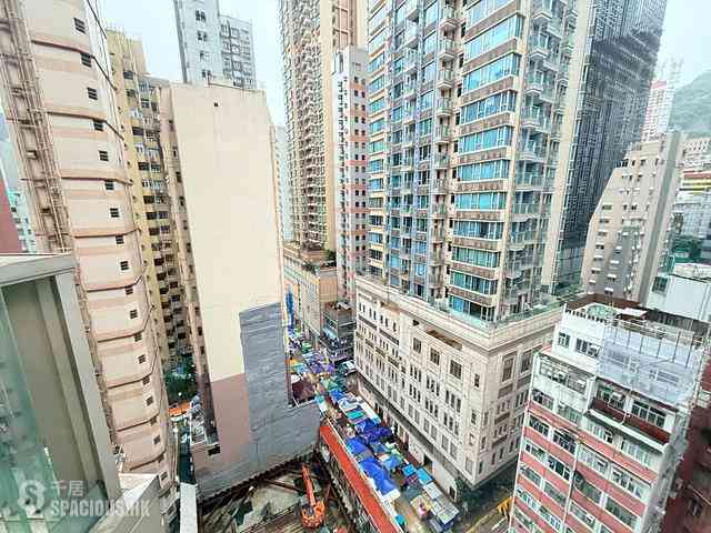 Wan Chai - The Avenue 02