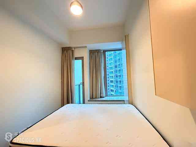 Wan Chai - The Avenue 05