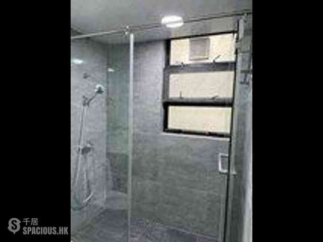 Pok Fu Lam - Regent Palisades Block 3 04
