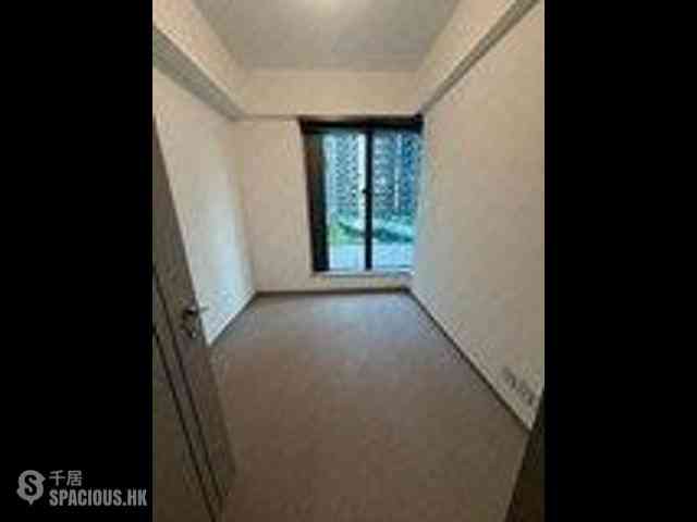 Wong Chuk Hang - The Southside Phase 3B Blue Coast Tower 1B 02