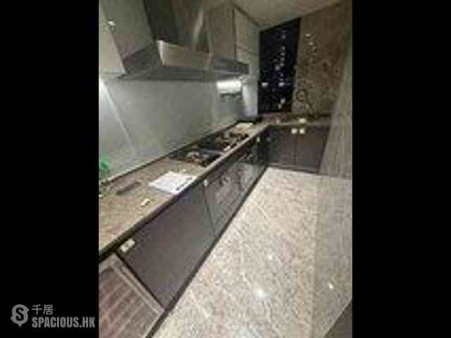 Wong Chuk Hang - The Southside Phase 3B Blue Coast Tower 1B 03