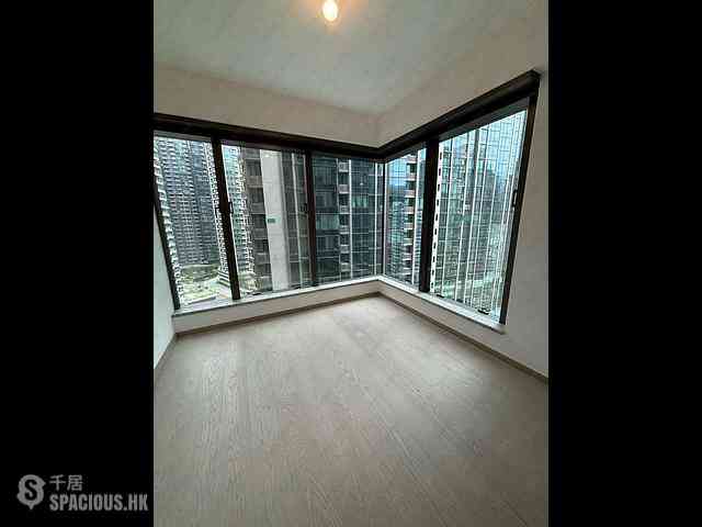 Wong Chuk Hang - The Southside Phase 3C Blue Coast II 01