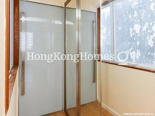 Central - Hollywood Road, 228-230 07
