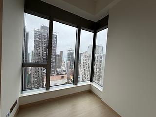 Sai Ying Pun - Upper Manor 03