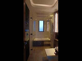 何文田 - 天铸 06