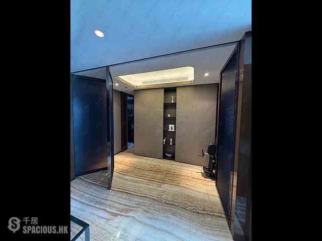 Wong Chuk Hang - Marinella Block 3 10