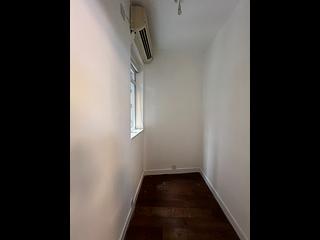 Mid Levels West - Hing Wah Mansion 04