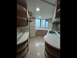 Tung Chung - Caribbean Coast Phase 3 Carmel Cove Tower 10 09