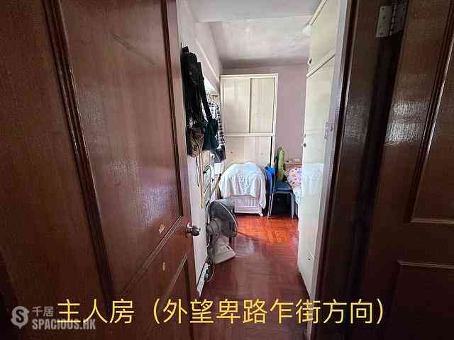 堅尼地城 - 堅城中心 03