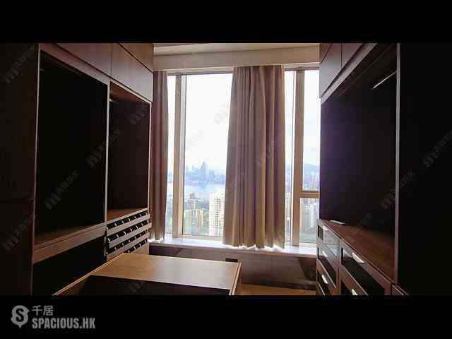 Tai Hang - The Signature 12