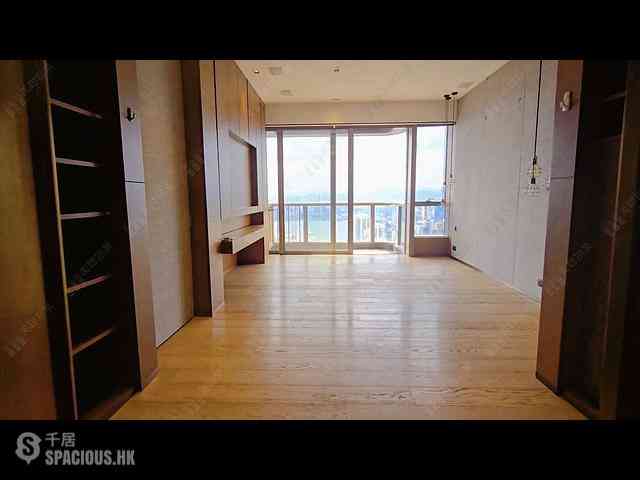 Tai Hang - The Signature 18