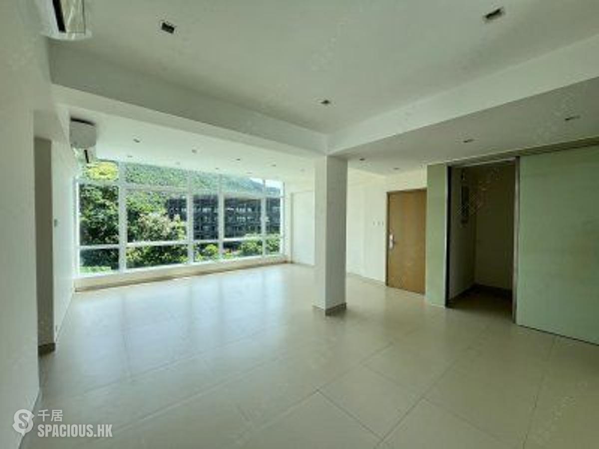 Shouson Hill - Country Villa 01