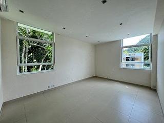 Shouson Hill - Country Villa 06
