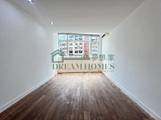 Mid Levels West - Hing Wah Mansions 02