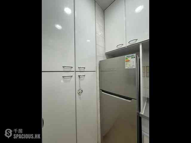 Sai Ying Pun - Wealth Building 09