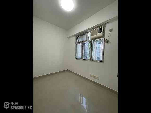 Sai Ying Pun - Wealth Building 17