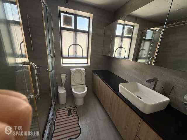 Tsim Sha Tsui - Far East Mansion 10