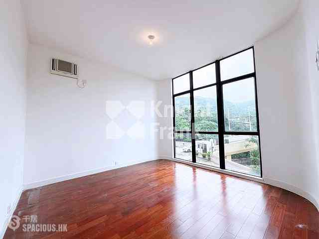 Jardines Lookout - Park Place Block C 13