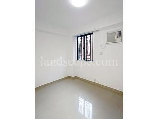 Yau Yat Chuen - Fortune House 06