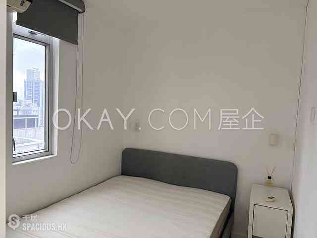 Sai Ying Pun - Wing Cheung Building 08