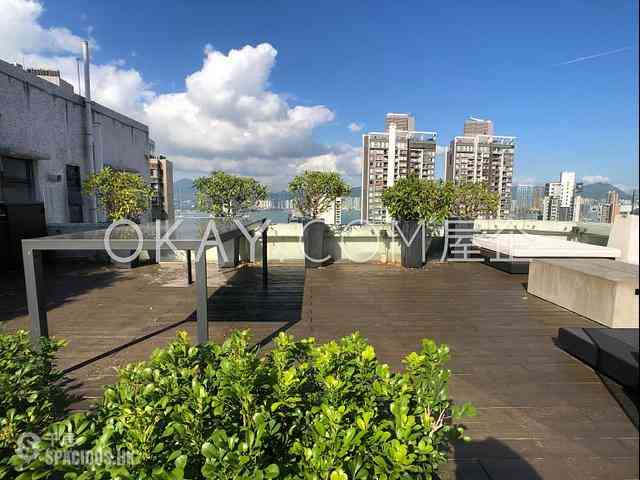 Sai Ying Pun - Wing Cheung Court 02