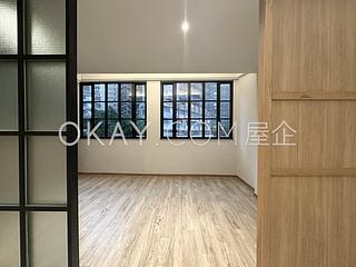 上环 - 荷李活道256-258号 02