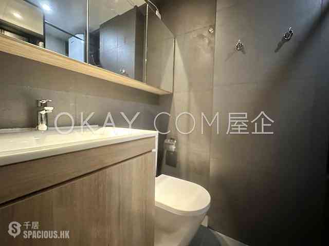 上环 - 荷李活道256-258号 09
