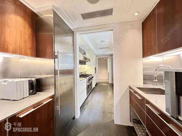 Mid Levels Central - Grenville House 04