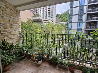 Wan Chai - Phoenix Court Block 2 02